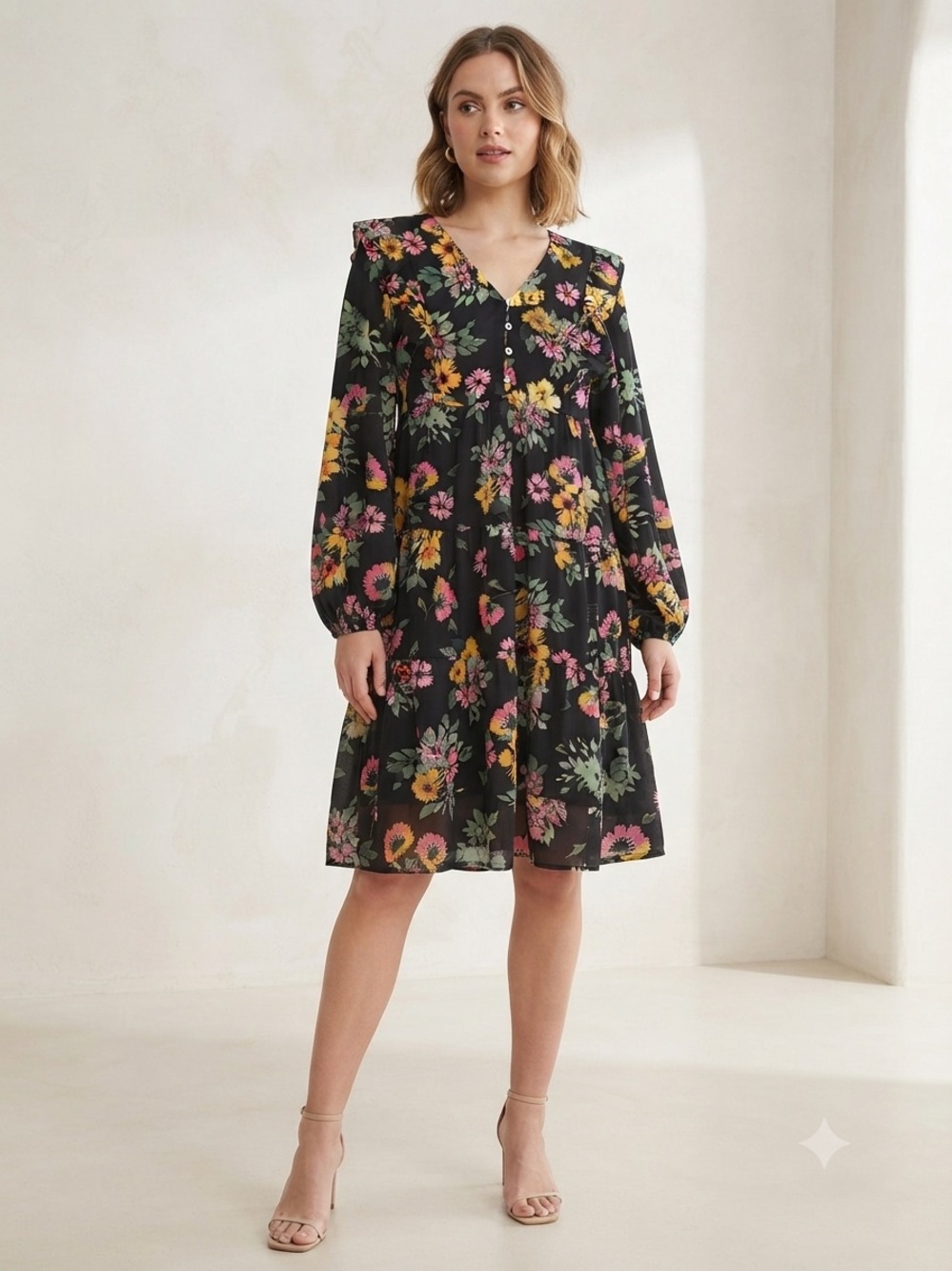 JODIFL Black Floral V-Neck Long Sleeve Tiered Dress NWOT